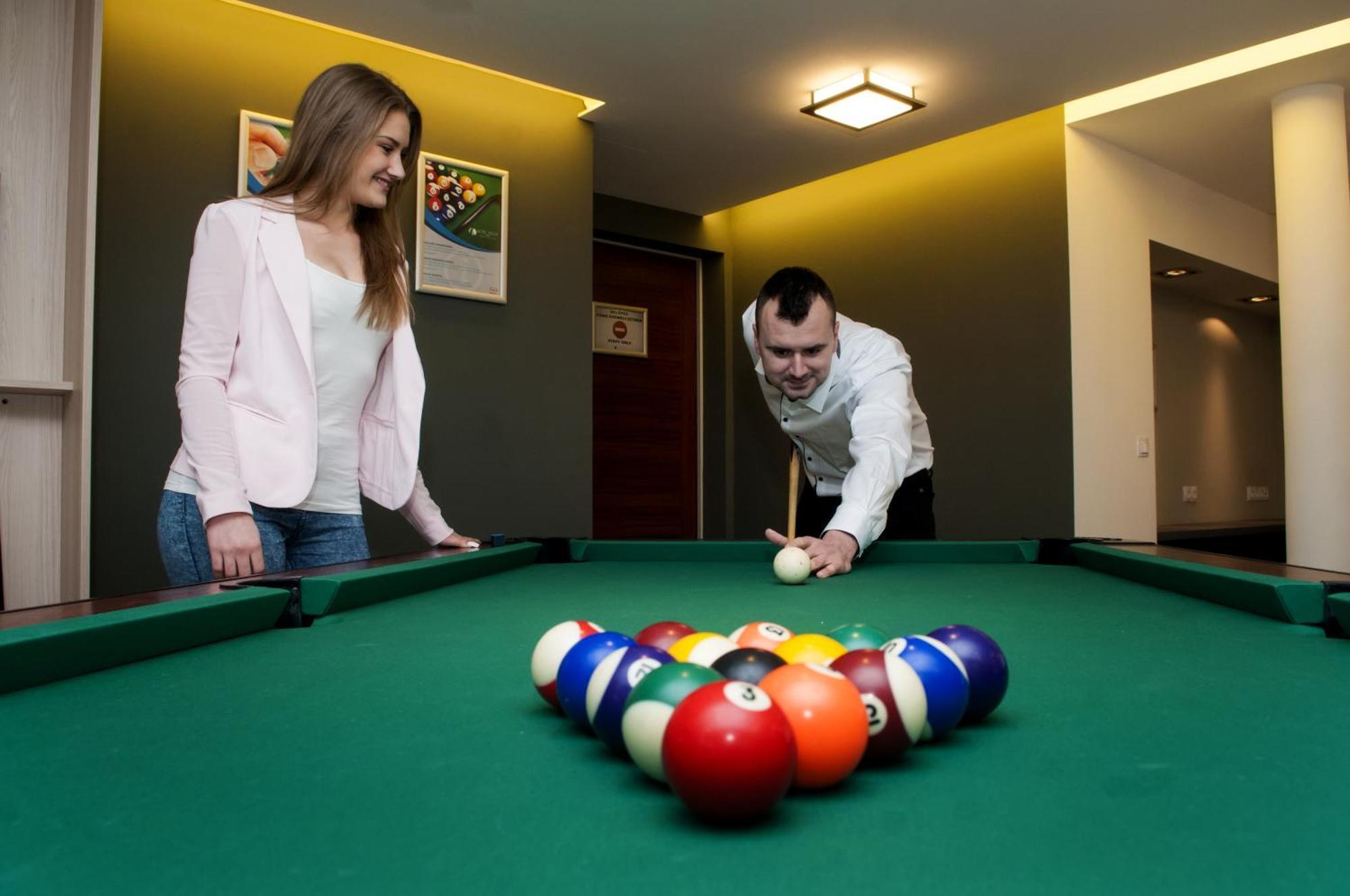 Hotel Yacht Wellness & Business Siófok Extérieur photo